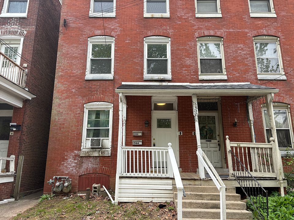 1st image of 366 Chestnut St #2