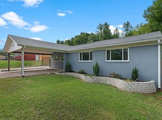 312 E Woodland Rd, Marshall, TX 75672