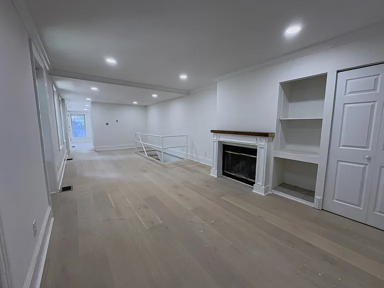 1919 Mount Vernon St #1R — Photo 8