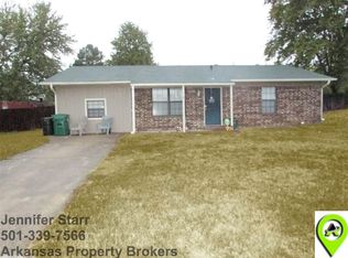 12 Tyler St, Greenbrier, AR 72058