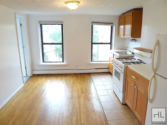 Rented by Highline Residential | media 16