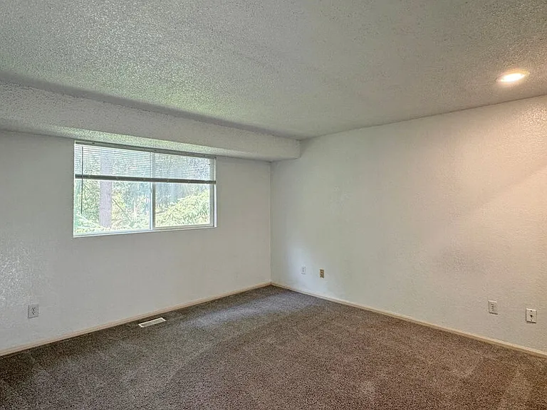 17824 66th Pl W — Photo 16