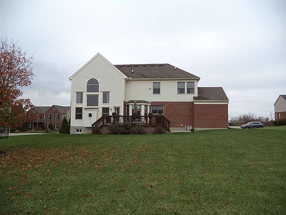 3rd image of 1301 Rivermeade Dr