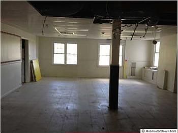 4th image of 18 Kings Hwy