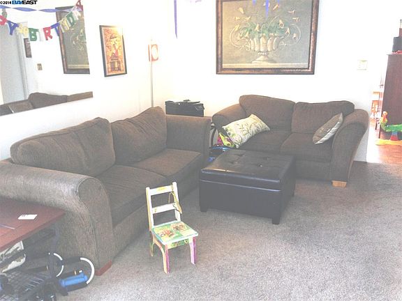 3rd image of 3278 Anita Ct