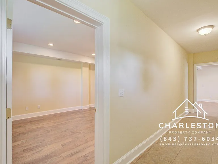1739 Indigo Island Dr — Photo 60