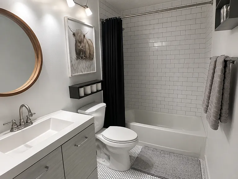 3973 Basswood Ave — Photo 2