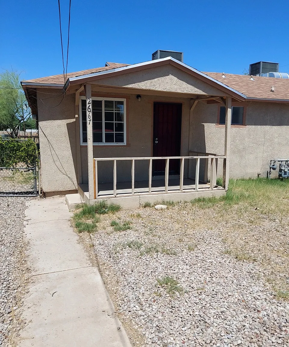 2 bed, 2.0 bath, 862 sqft, $1,100 — Photo 1