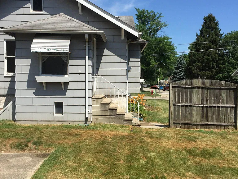 2203 N Washington Ave — Photo 21