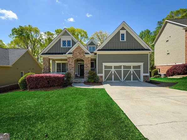 7235 Lake Sterling Blvd, Flowery Branch, GA 30542