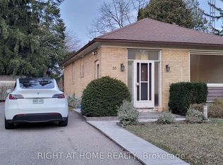 35 Flerimac Rd, Toronto, ON M1E 4B1