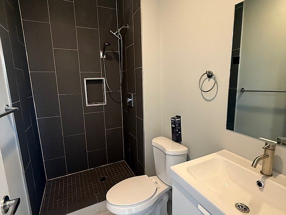 5th image of 2030 E 20th Ave #101