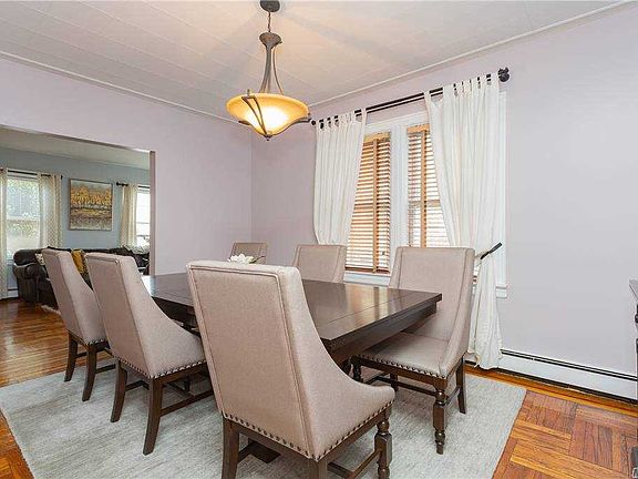3rd image of 8316 164th St