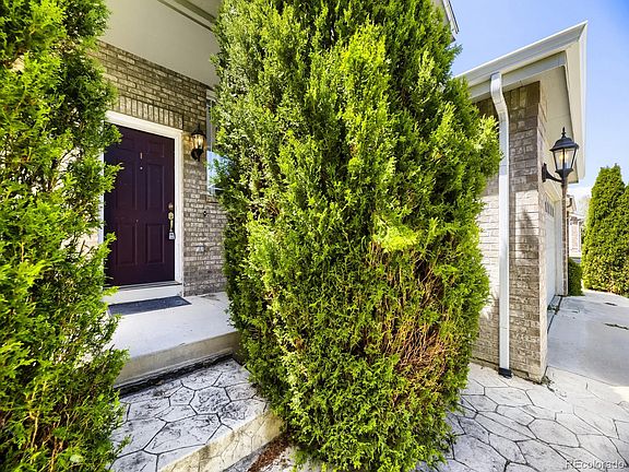 3rd image of 12461 Clermont Street