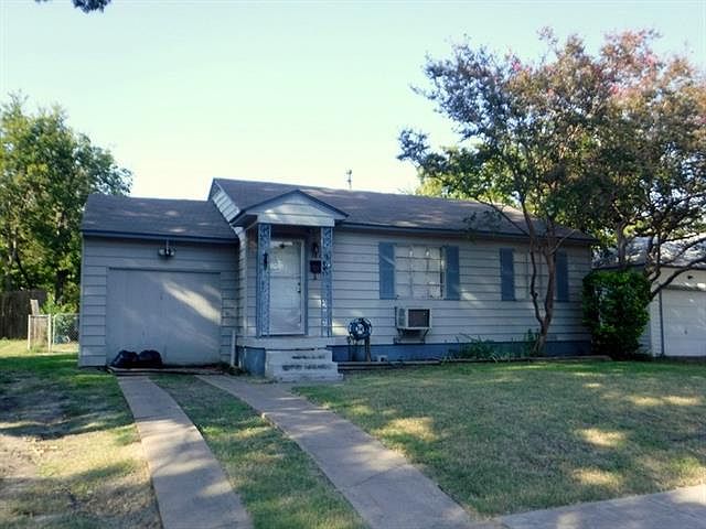 1st image of 1802 Rosewood St