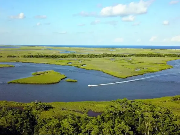 87 Cape Creek Rd, Bald Head Island, NC 28461