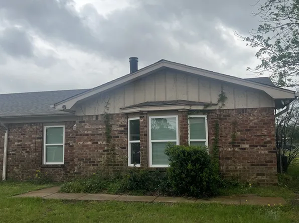 14477 Dawn Ln, Tyler, TX 75709