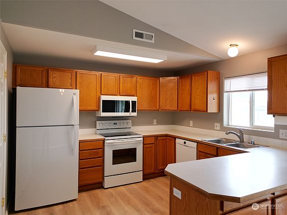5th image of 1712 E Wildcat Lane