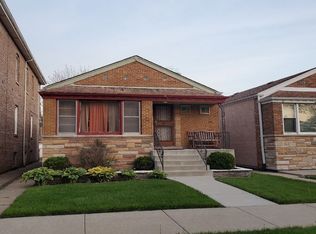 8306 S Burnham Ave, Chicago, IL 60617