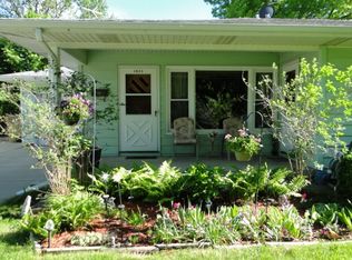 1821 Sachtjen St, Madison, WI 53704