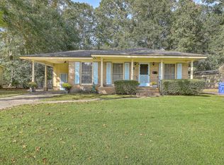 1168 Symmes Dr, Charleston, SC 29407