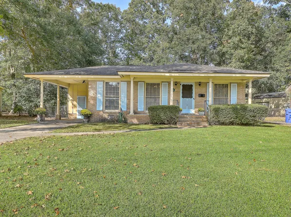 1168 Symmes Dr, Charleston, SC 29407