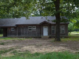128 Binns Loop, Crossett, AR 71635