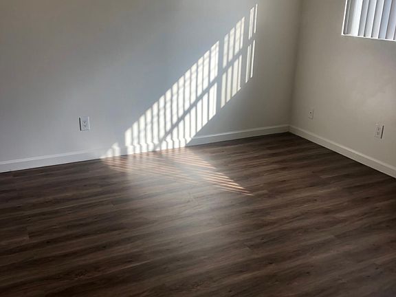 3rd image of 6316 Milton Ave #16
