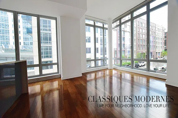 Rented by Classiques Modernes International Realty | media 16