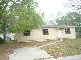 1st image of 209 Colony Dr
