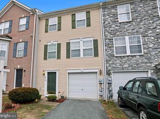 23 Dunlap Dr, Charles Town, WV 25414