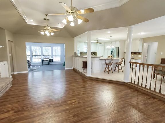 3rd image of 500 Countrywood Cir