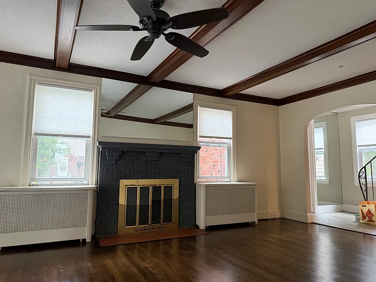 291 Russett Rd — Photo 25