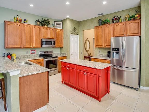 4th image of 1321 Glenwick Dr