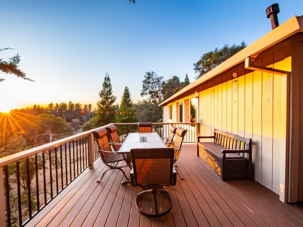 1730 Cherokee Ct, Cool, CA 95614