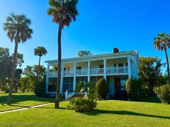 745 Lake Lotela Dr, Avon Park, FL 33825