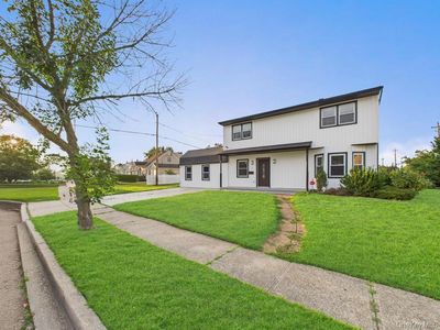 49 Griddle Lane, Levittown, NY, 11756