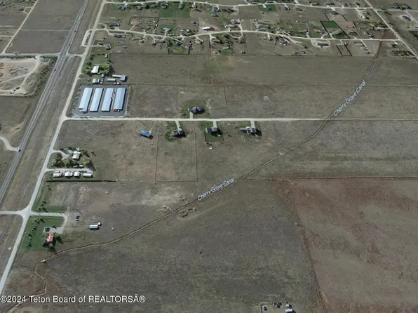 601 Peak View Est, Victor, ID 83455