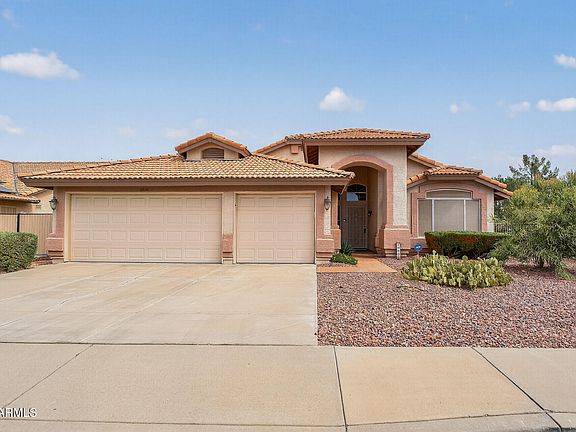 2nd image of 10936 N VENTANA Drive W