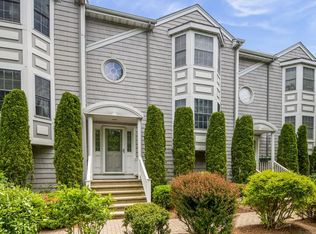 218 South St UNIT 17, Waltham, MA 02453