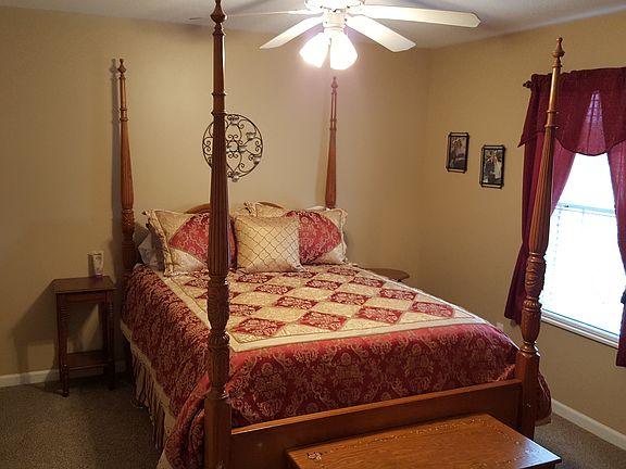 4th image of 452 Bowers Park Cir