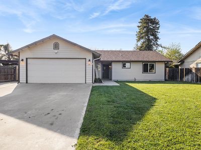 1921 S Irwin Street, Tulare, CA, 93274