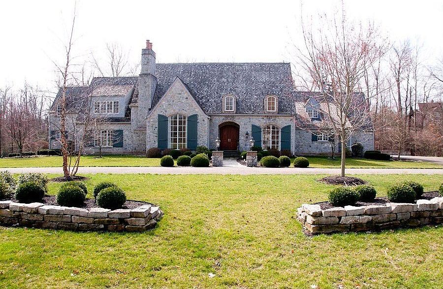 1st image of 8255 Woodland Creek Dr W