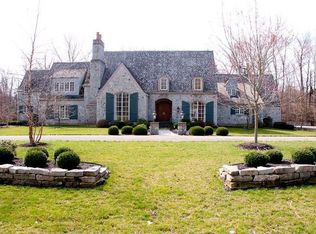 8255 Woodland Creek Dr W, Columbus, IN 47201