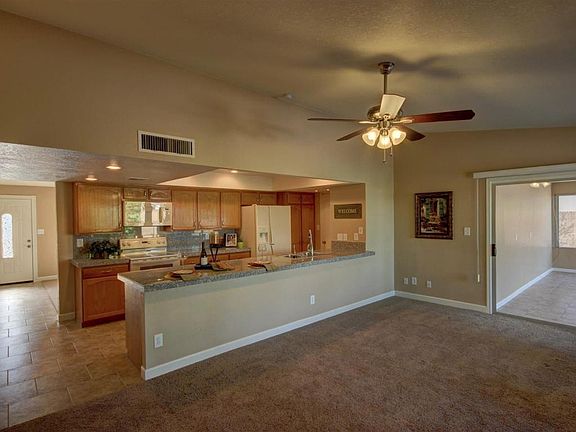 5th image of 12111 S Tomi Dr