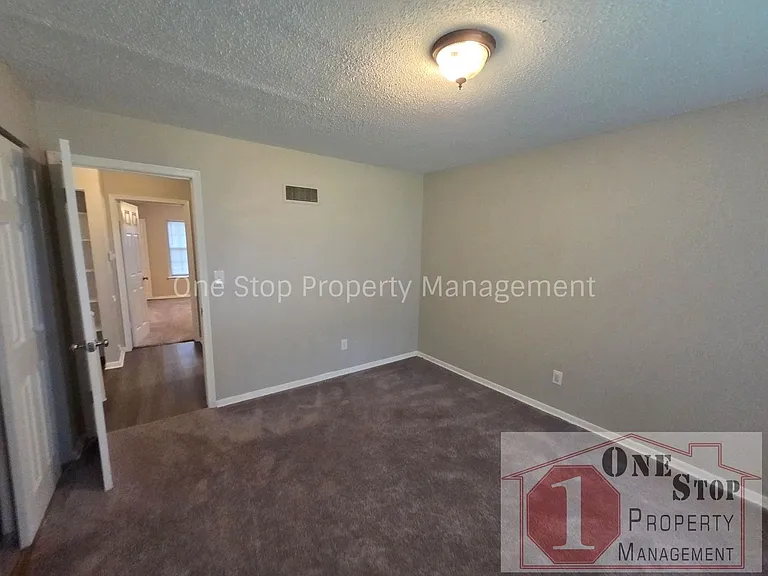 7816 Kessler Ln — Photo 11