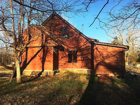 2nd image of 9722 N Point Rd