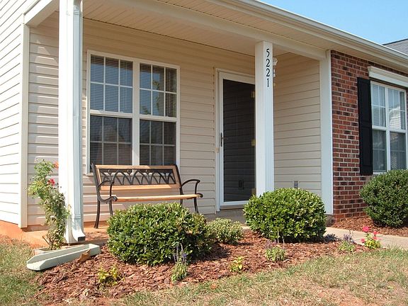 2nd image of 5221 Coves End Ct