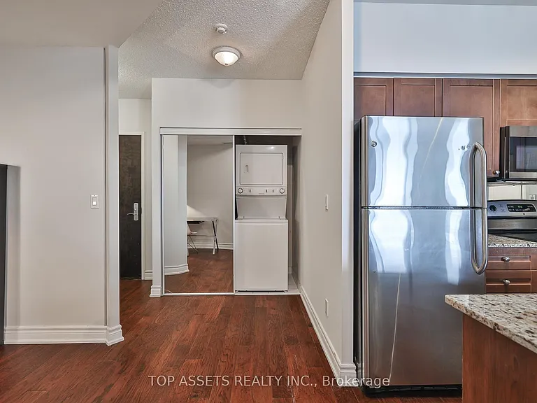 761 Bay St #3102 — Photo 41