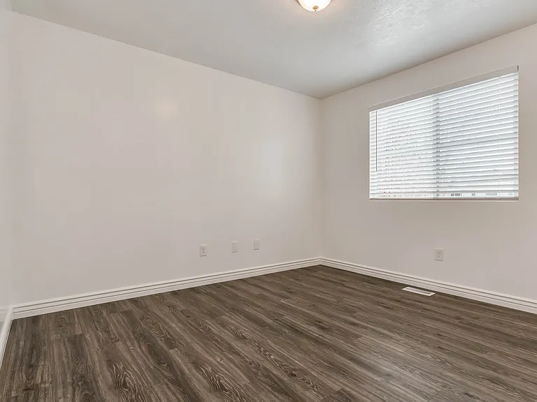 33 N Cameron St — Photo 13